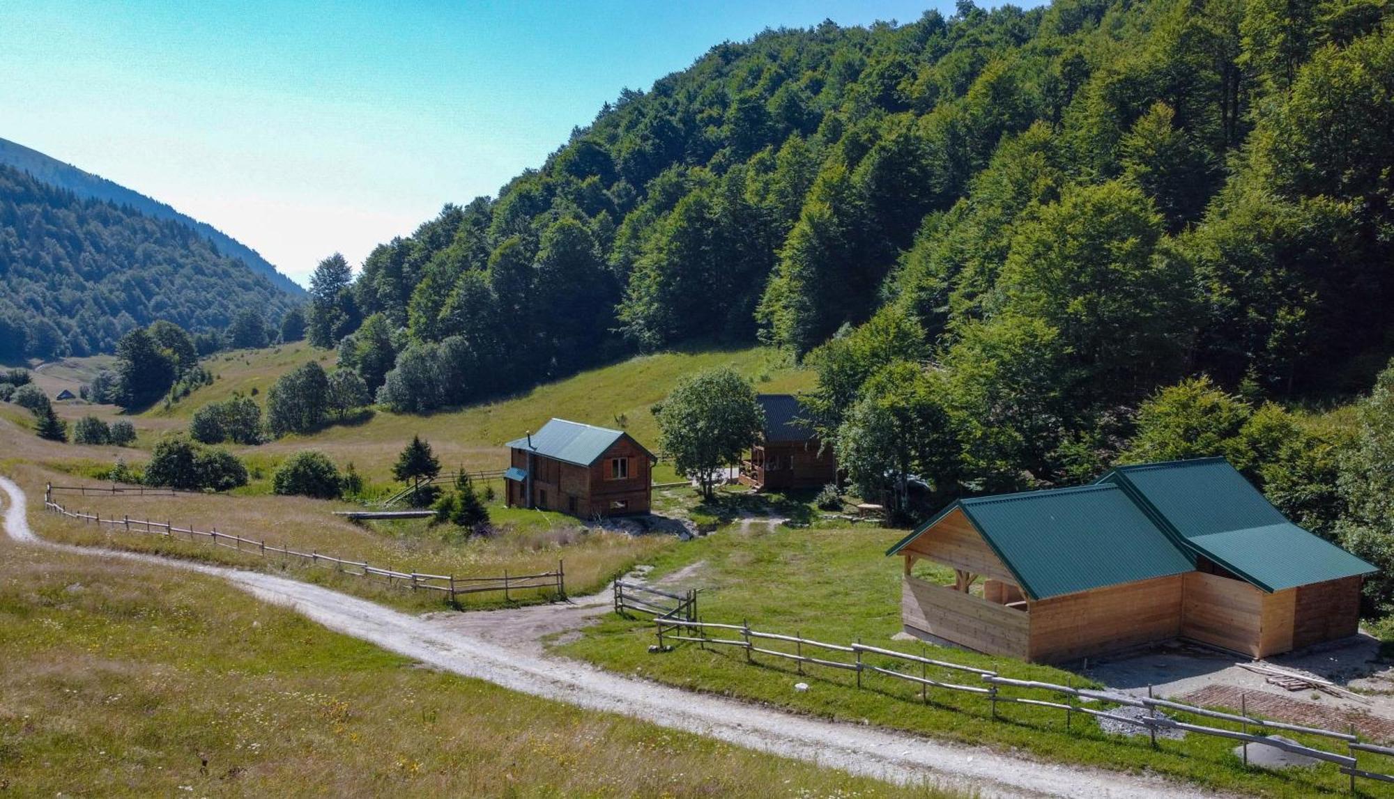 Green Cottages Berane Exterior foto